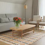 44 Apartament
