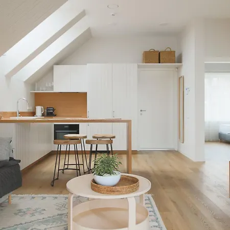 44 Apartment *