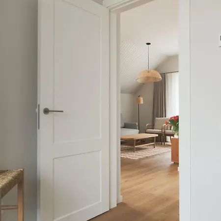 Apartment 44